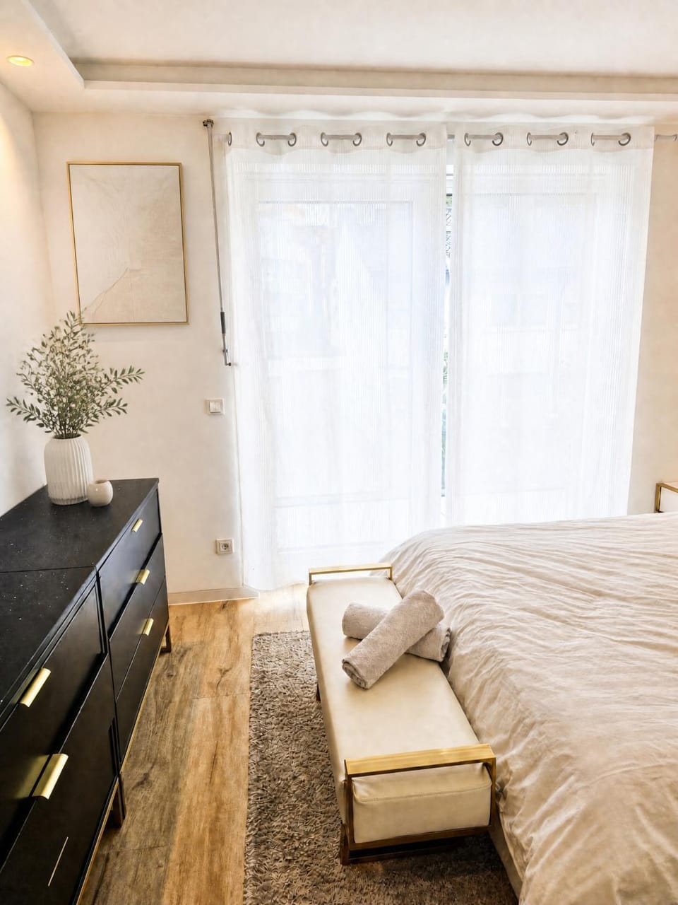 Beautiful new L apartment -15 min to city center Apartment in Munich