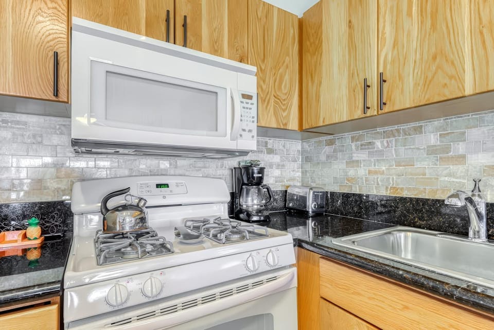 Kihei Akahi D612 Apartment in Wailea