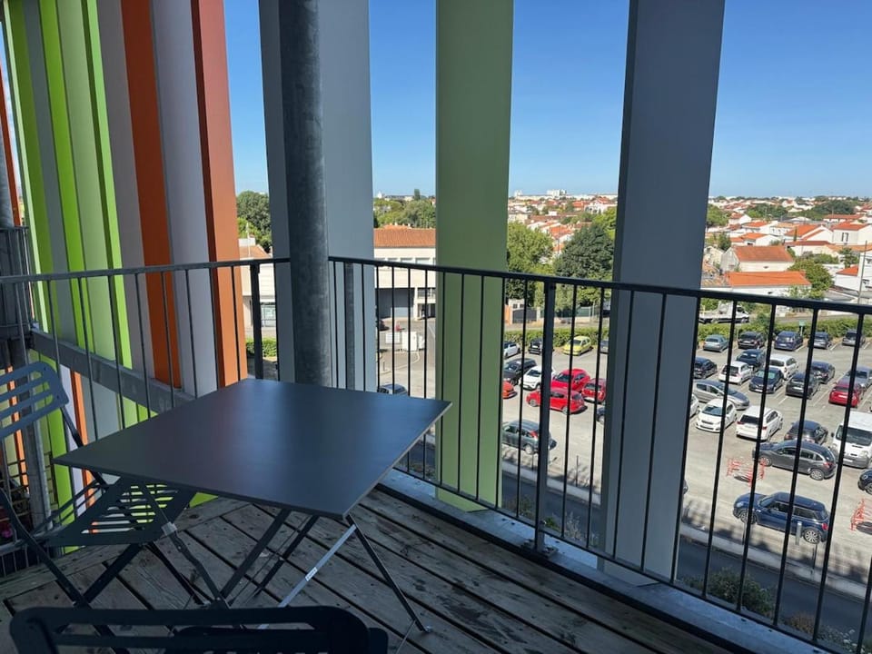 Property building, Balcony/Terrace