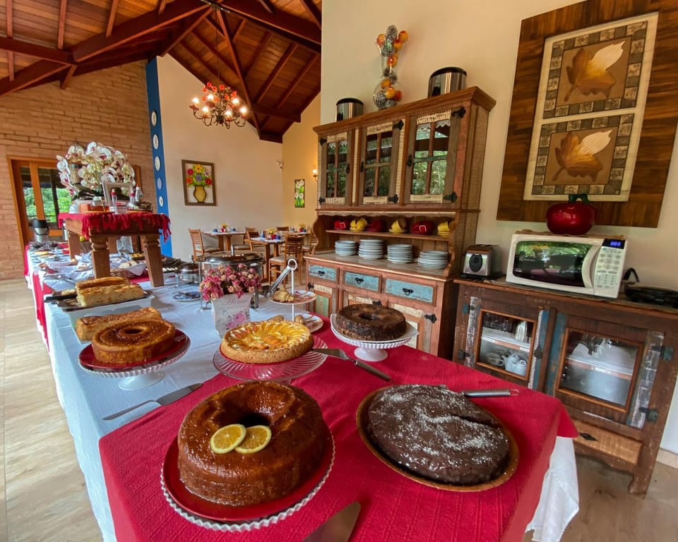 Breakfast, Buffet breakfast