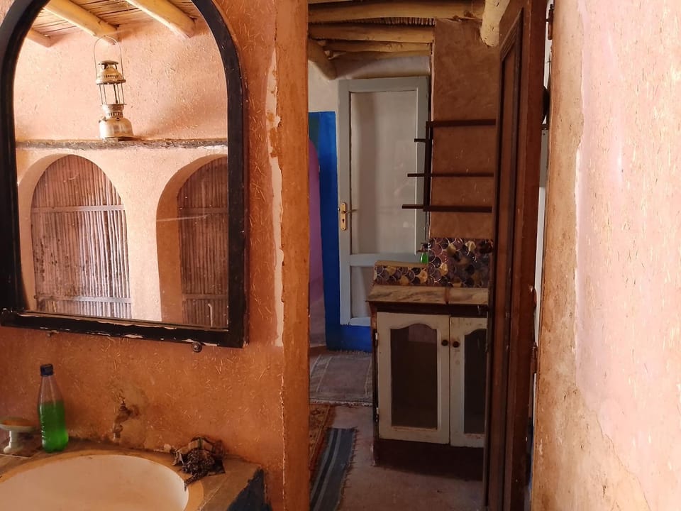 Café Nour dar ait banhdou Apartment in Morocco