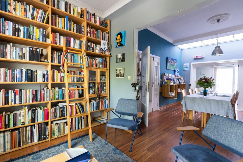 Restaurant/places to eat, Library, Living room, Internal: Not applicable to any particular room