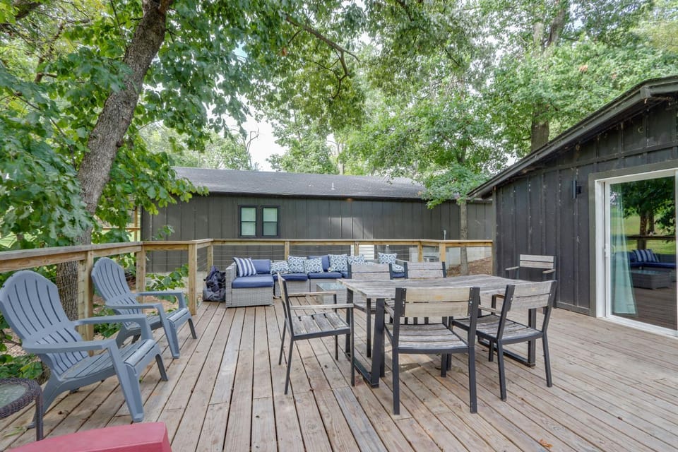 Grand Lake Golf Getaway Near Shangri-La, Game Room House in Oklahoma