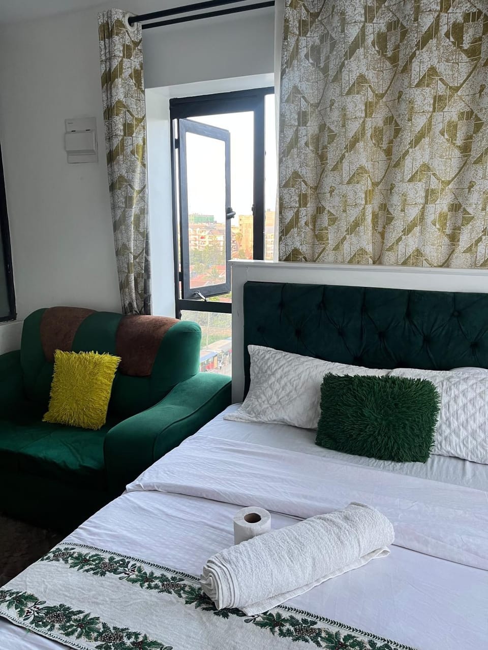 Cozy Skyline studio for couples Bed and Breakfast in Nairobi County
