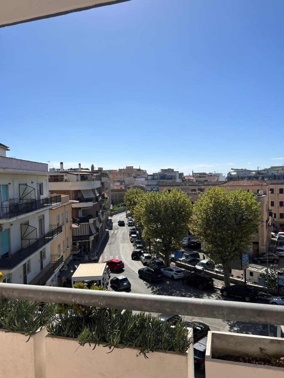 View (from property/room), Balcony/Terrace, City view