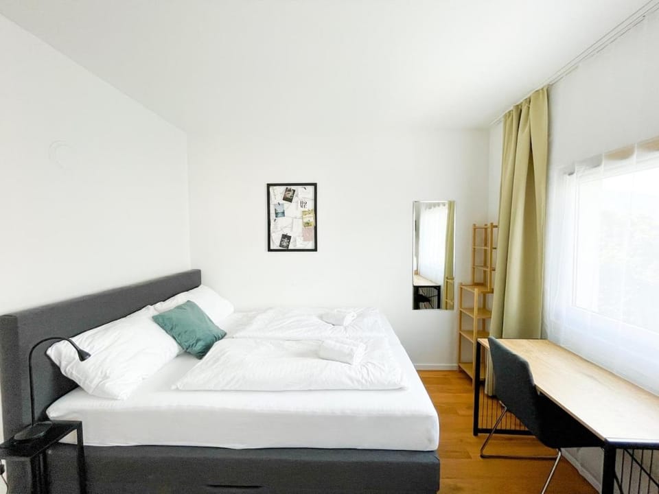 NOOR Modern Studio Lend Parking Option Apartment in Graz