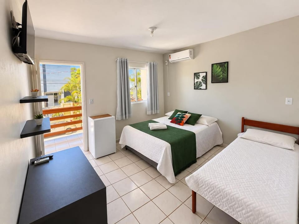 Pousada Ilha Mar - Ferrugem Inn in Garopaba
