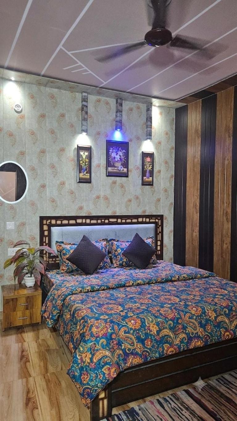 PARi MAHAL Hotel in Uttar Pradesh