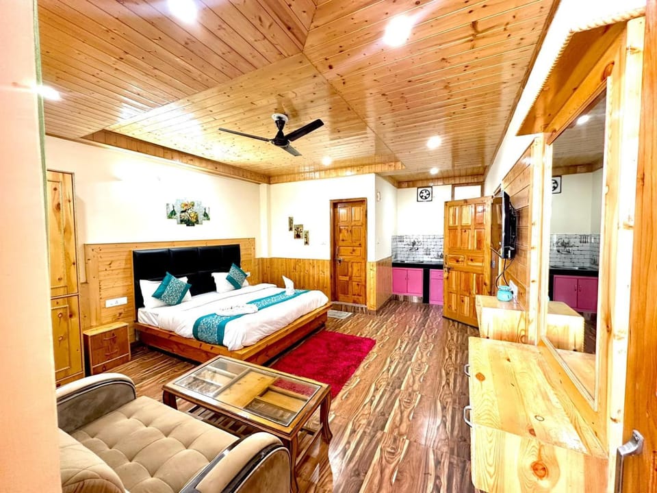 Elesa Blue Bed and Breakfast in Himachal Pradesh