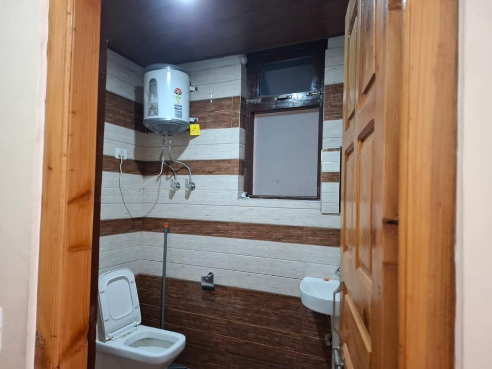 Elesa Blue Bed and Breakfast in Himachal Pradesh