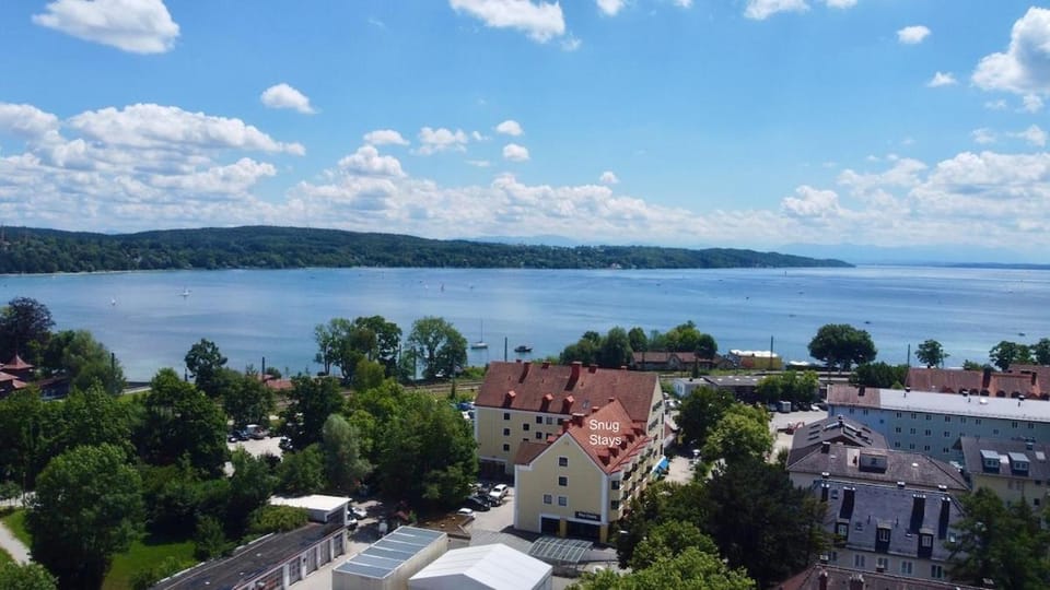 Prime location lake view maisonette Apartment in Starnberg