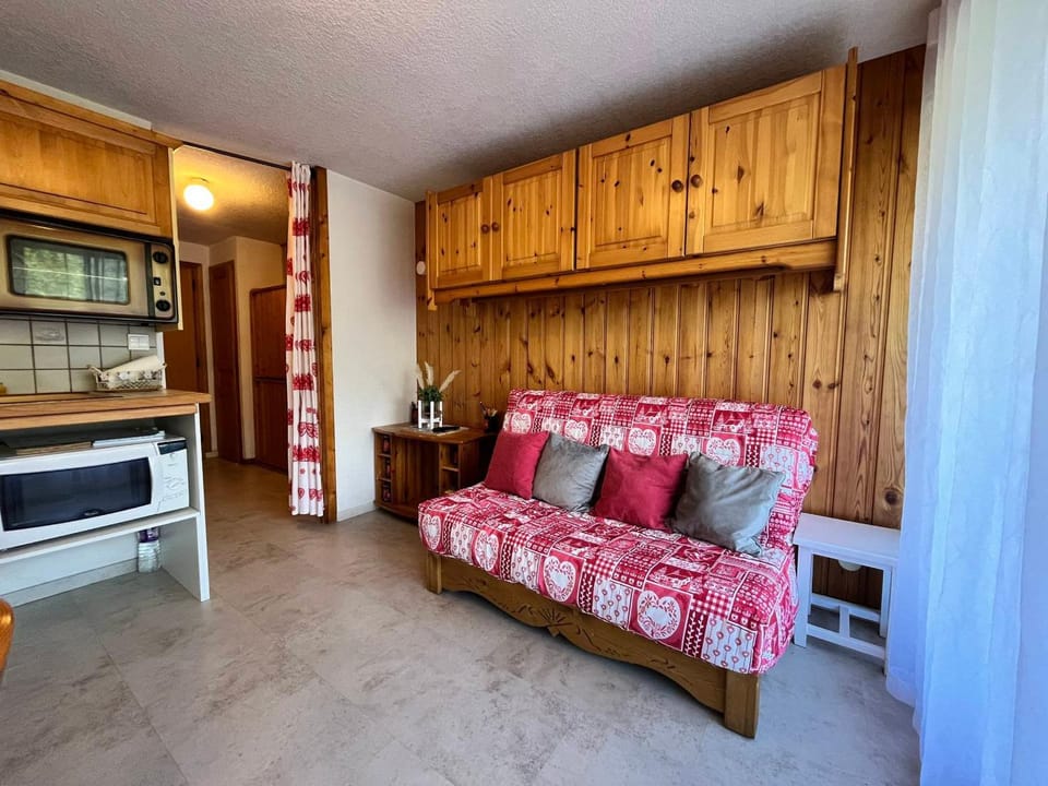 Studio avec balcon près télécabine - 4 pers. Cabin in Morillon
