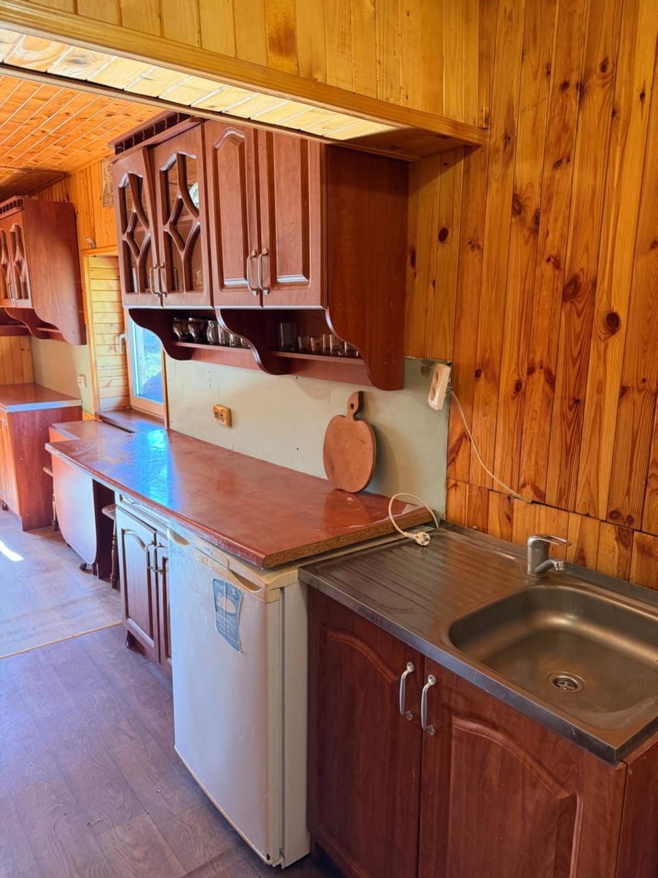 Поза Зоною , Carpathian Mountain House House in Lviv Oblast