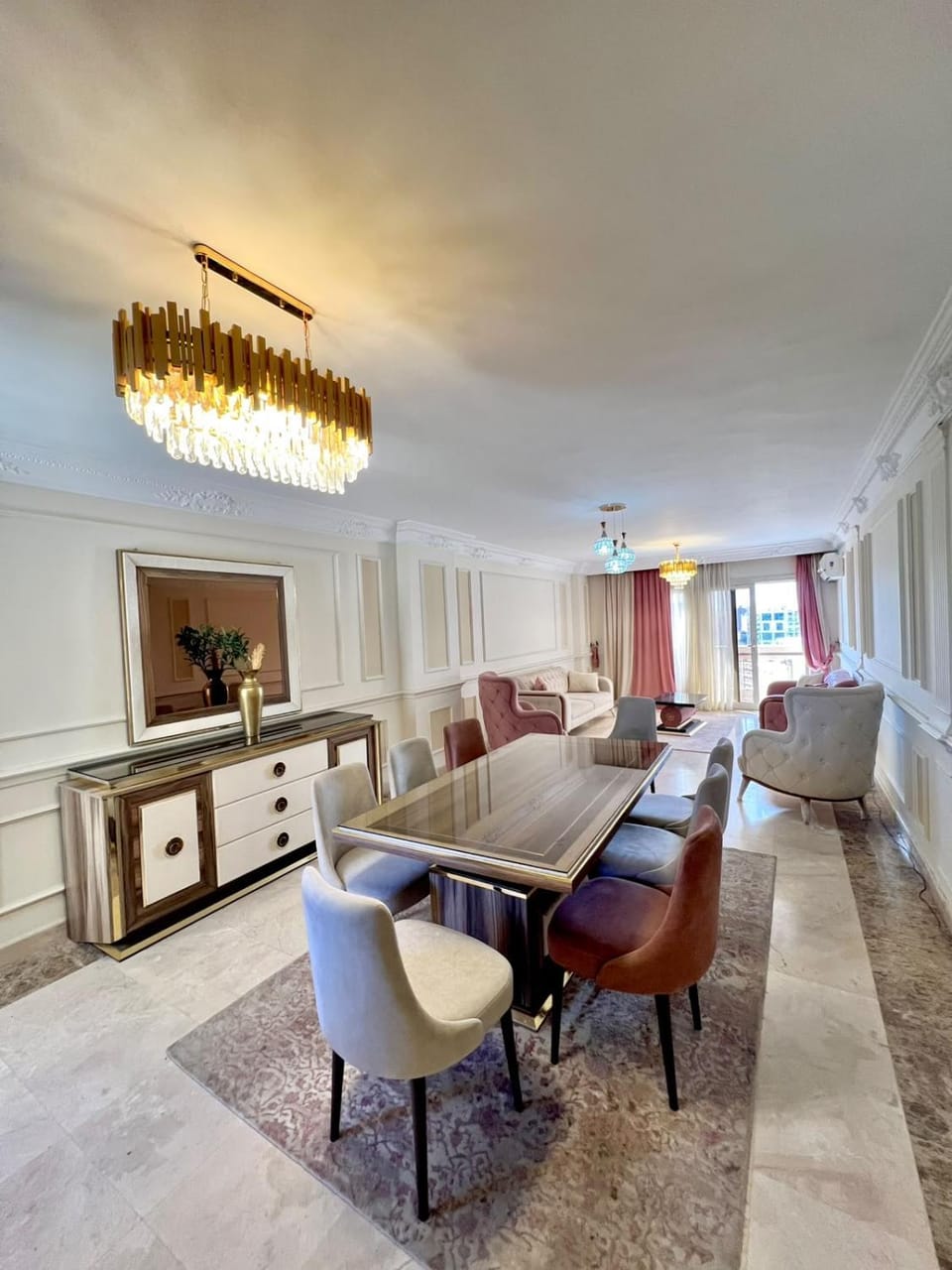 Living room, Dining area