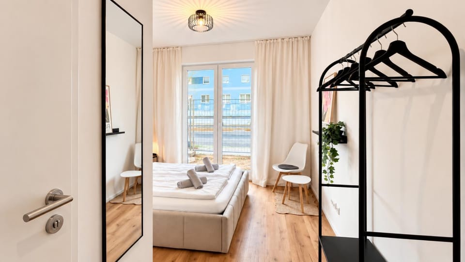 Bed, Photo of the whole room, Bedroom, towels, wardrobe