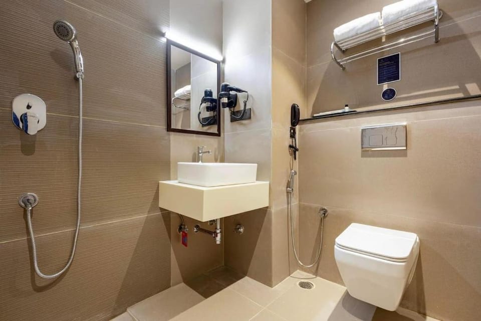 Kumar hotel Bed and Breakfast in Visakhapatnam