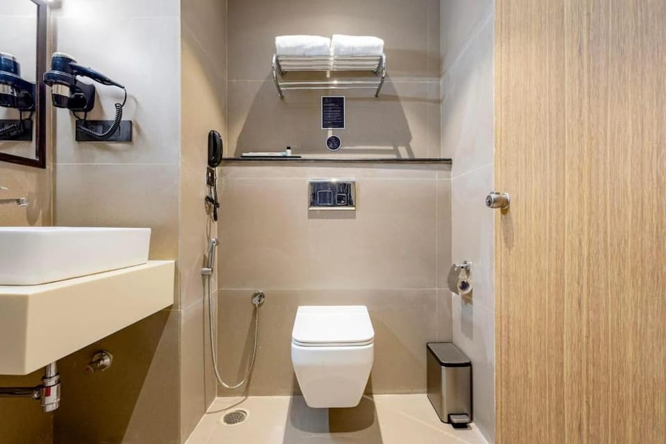 Kumar hotel Bed and Breakfast in Visakhapatnam