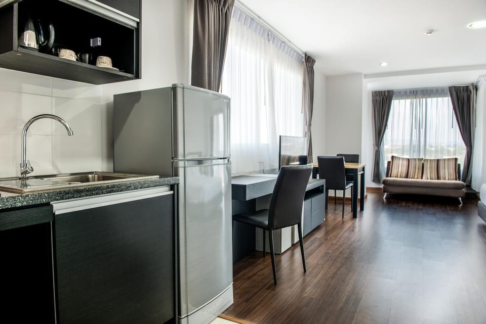 Winner Sriracha Serviced Apartment Hotel in Chon Buri Changwat