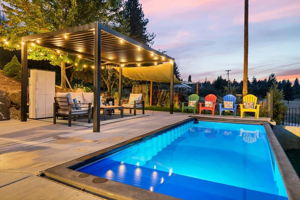Sasquatch Lodge Villa with heated pool and stargazing dome Villa in Coeur dAlene