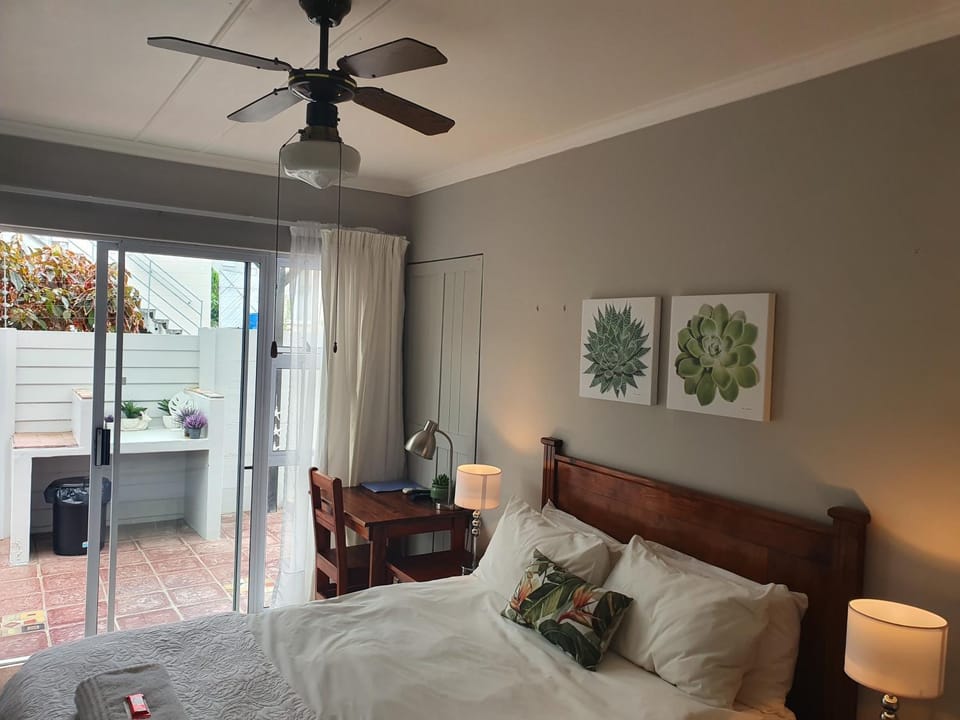 Coffee/tea facilities, Bedroom