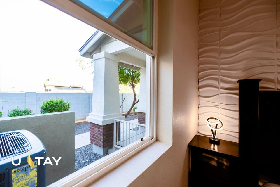 Facade/entrance, View (from property/room), Decorative detail