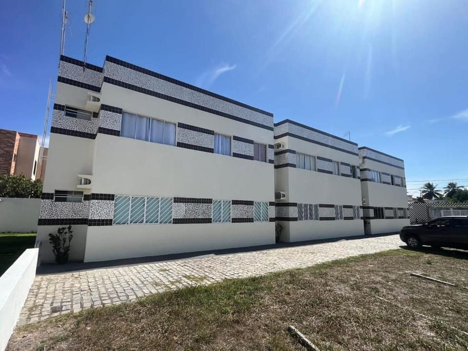 Flat Brisa Guarajuba Residence Apartment in State of Bahia