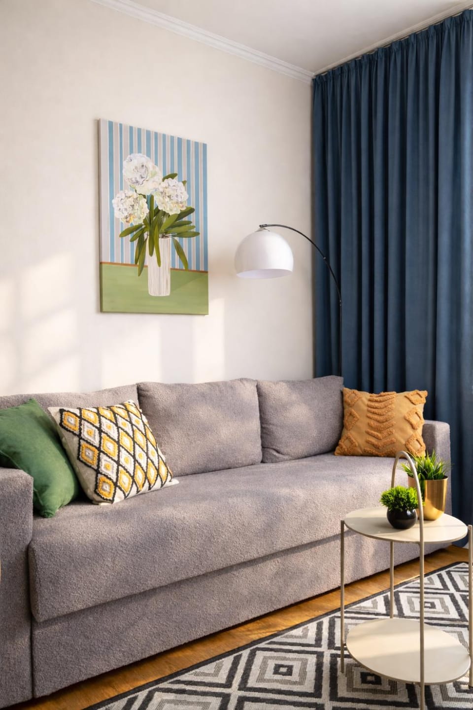 Апартаменти з прекрасним панорамним видом на гори та місто Apartment in Hungary