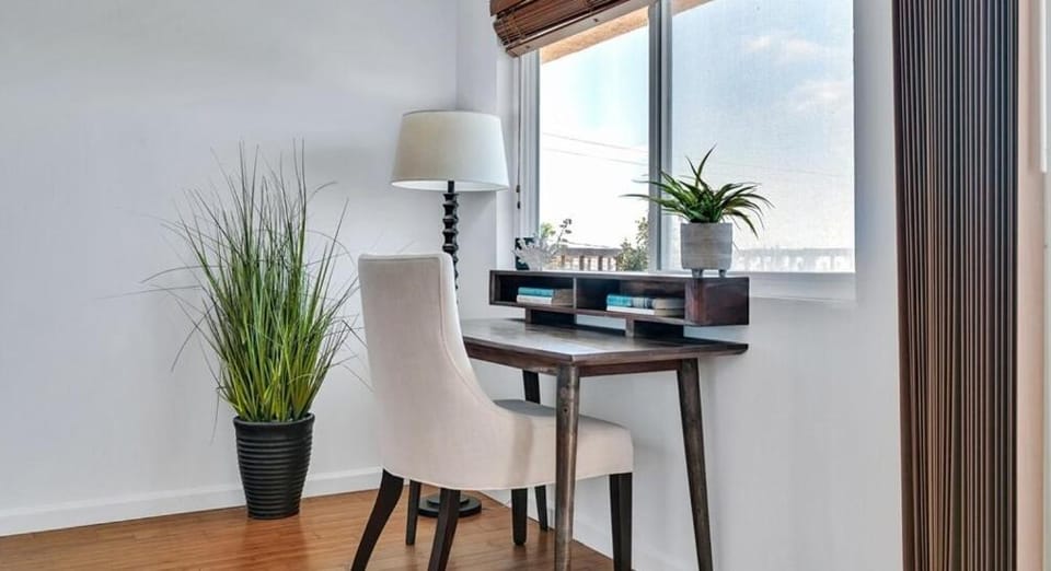Ocean View One Bedroom Condo Near the Beach Apartment in Redondo Beach