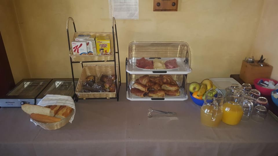 Buffet breakfast