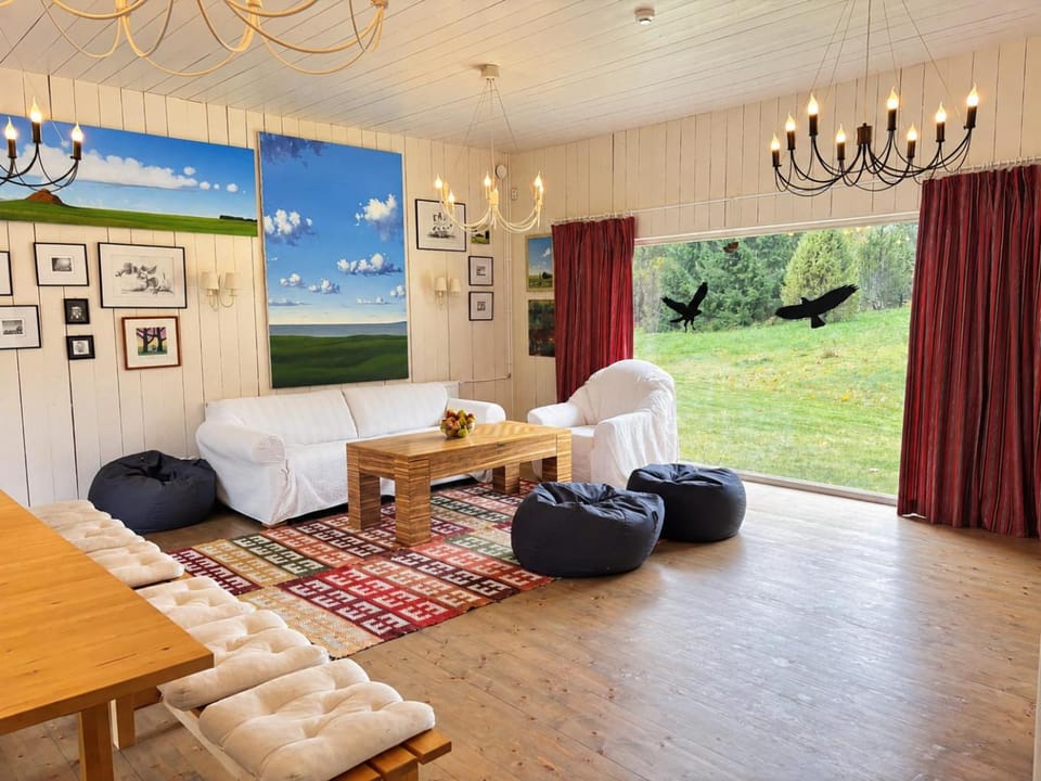 Natural landscape, View (from property/room), View (from property/room), Living room, Seating area