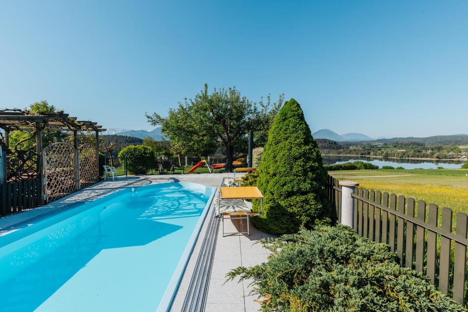 Day, Natural landscape, Garden, Garden view, Mountain view, Pool view, Swimming pool, sunbed
