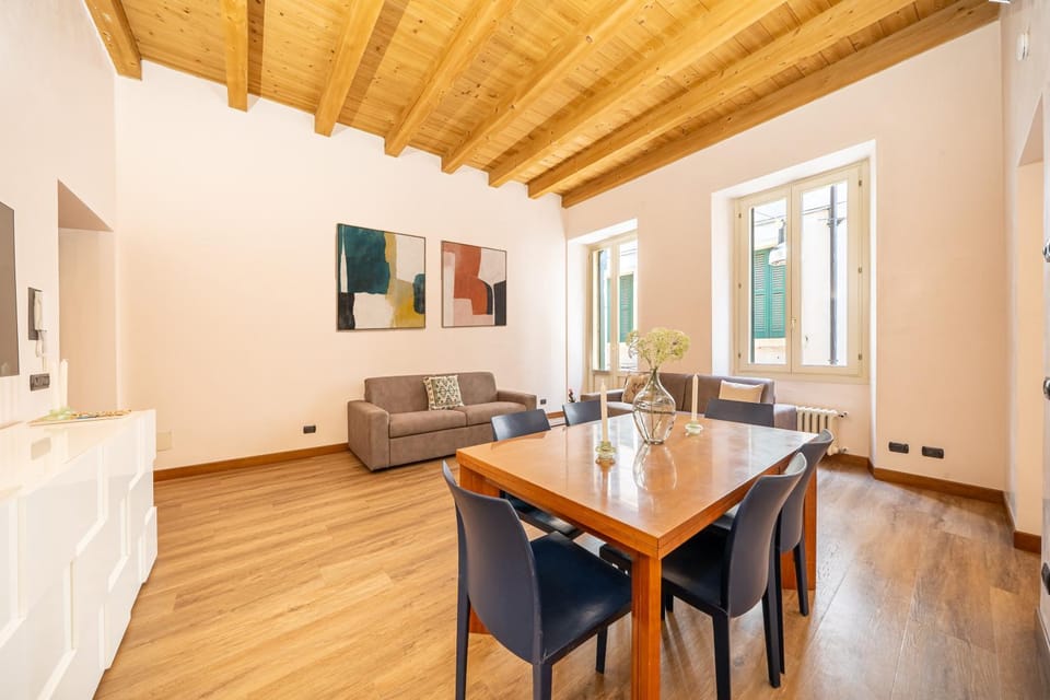 Living room, Seating area, Dining area