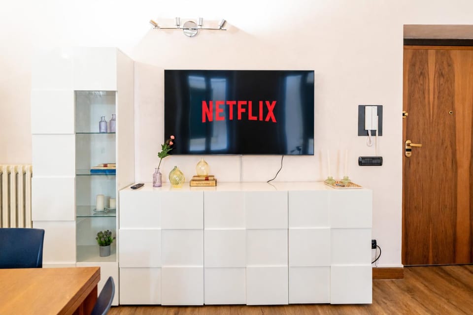 TV and multimedia, Evening entertainment