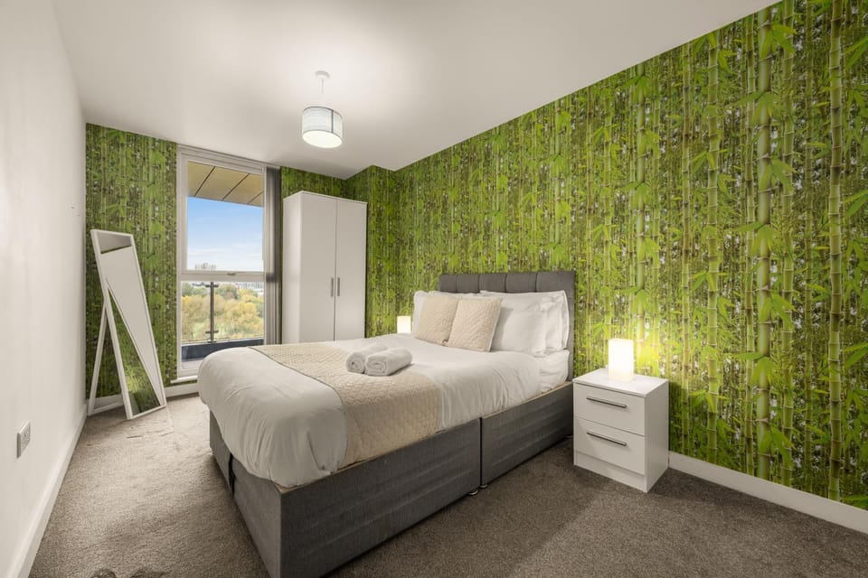 Bed, View (from property/room), Decorative detail, Bedroom, Garden view, wardrobe