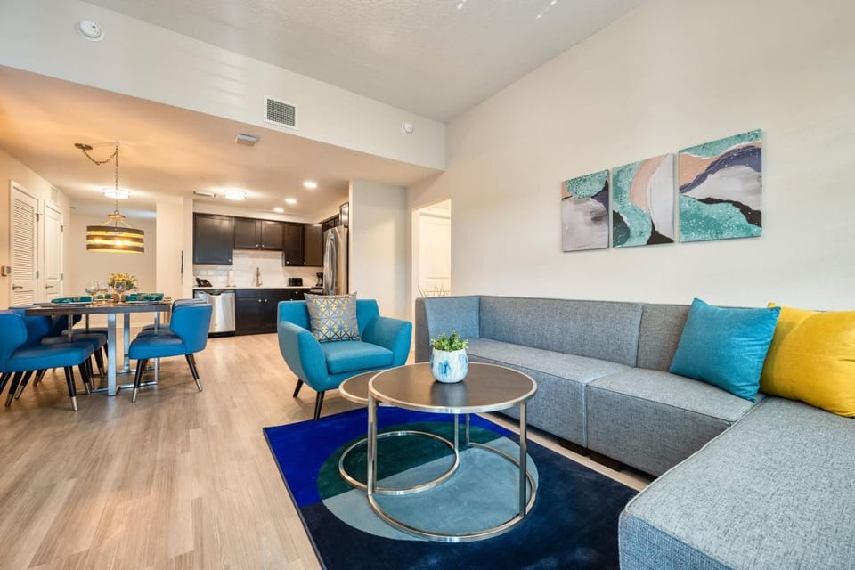 Living room, Seating area, Dining area