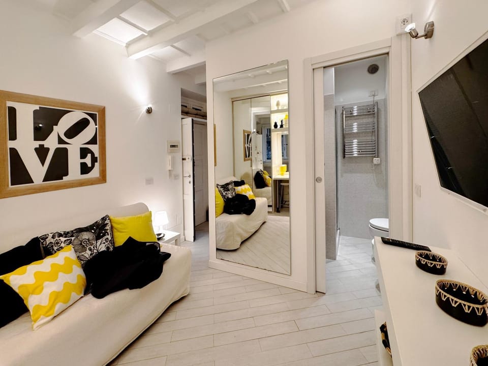 Anfiteatro 11 Apartment in Milan