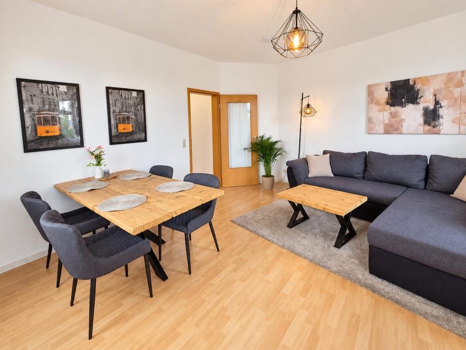 Living room, Dining area