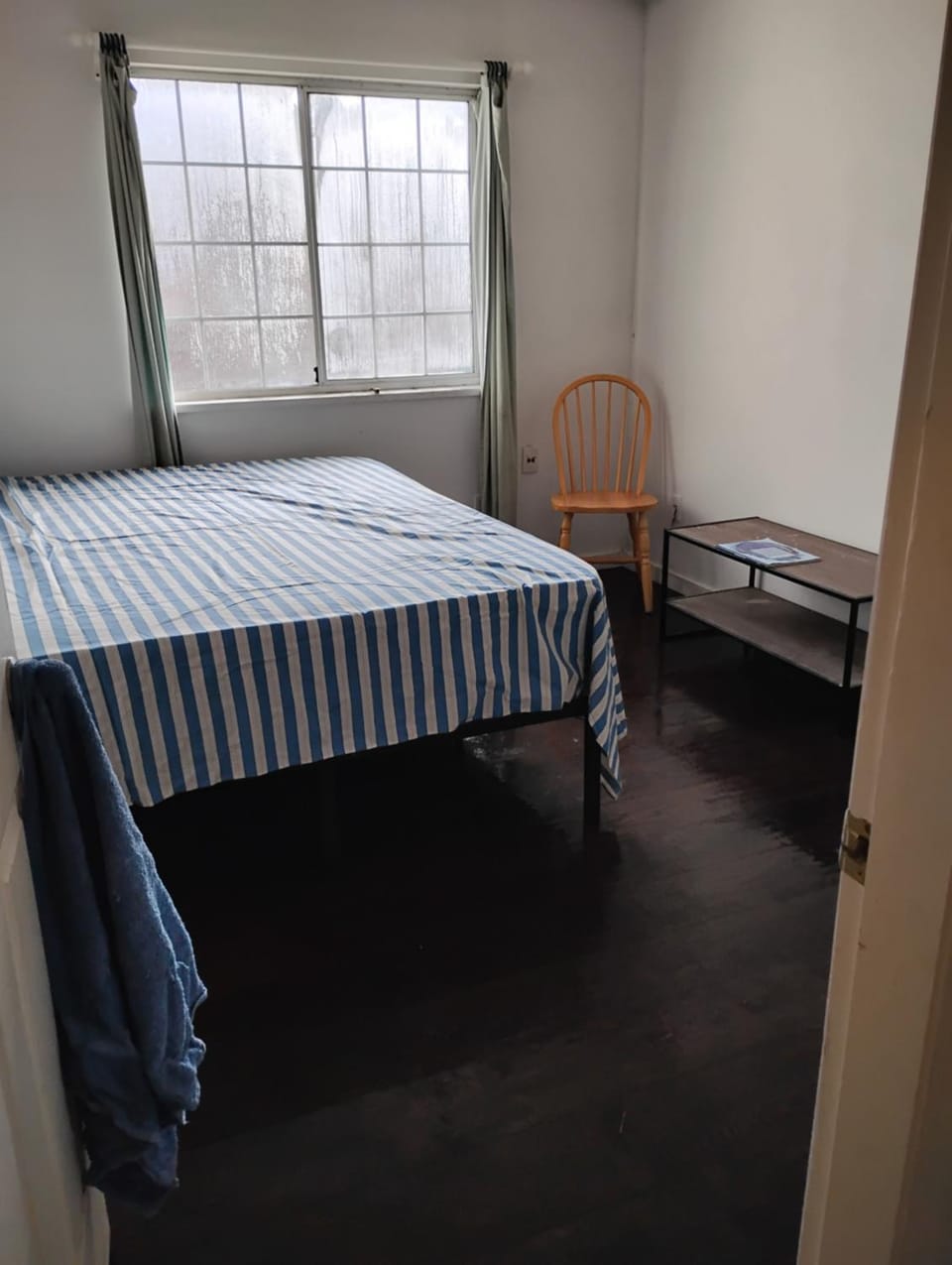 Cosy room in Port Coquitlam house Vacation rental in Port Coquitlam