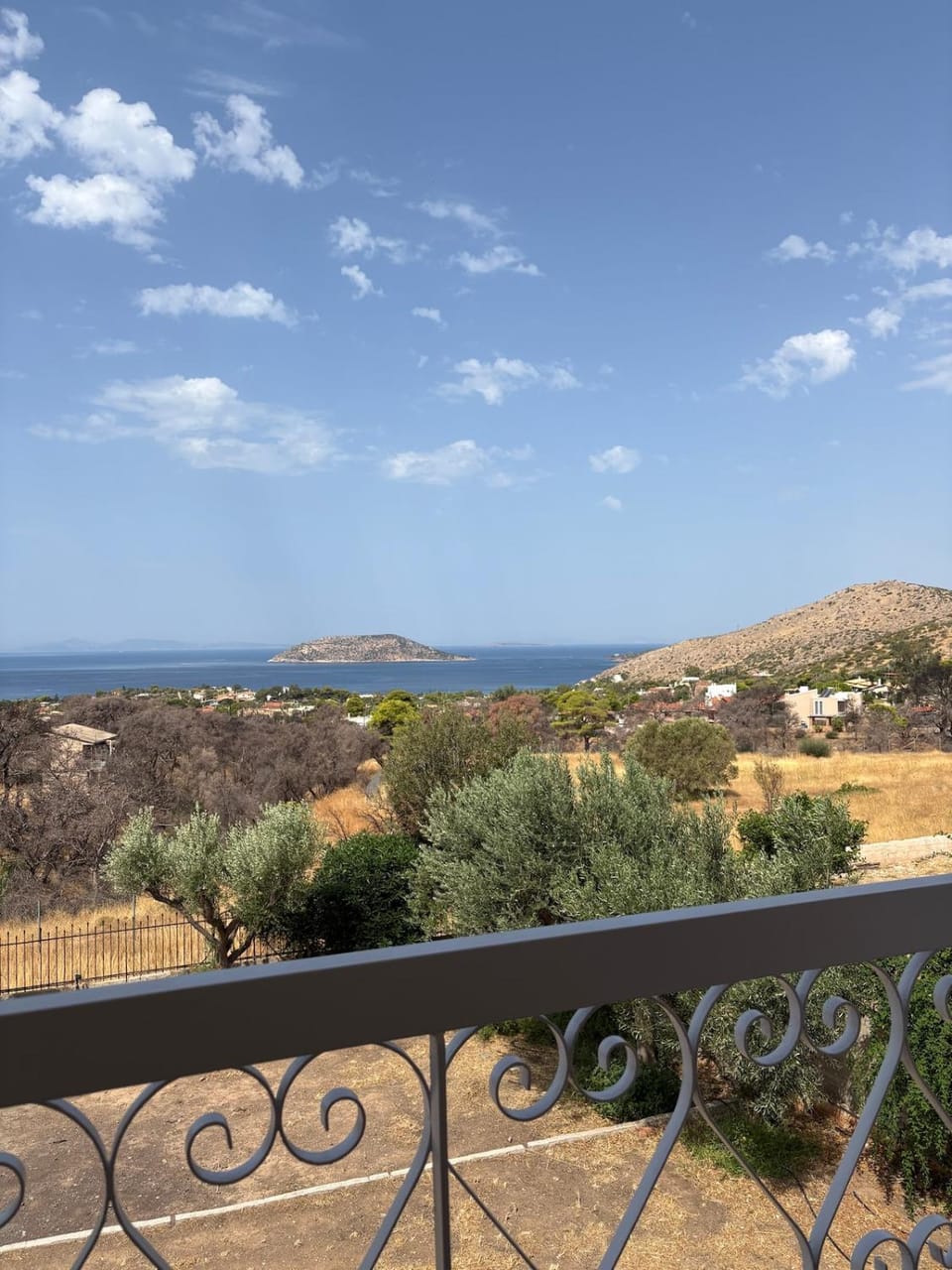 Thymari Bay View Apartment in Decentralized Administration of Attica