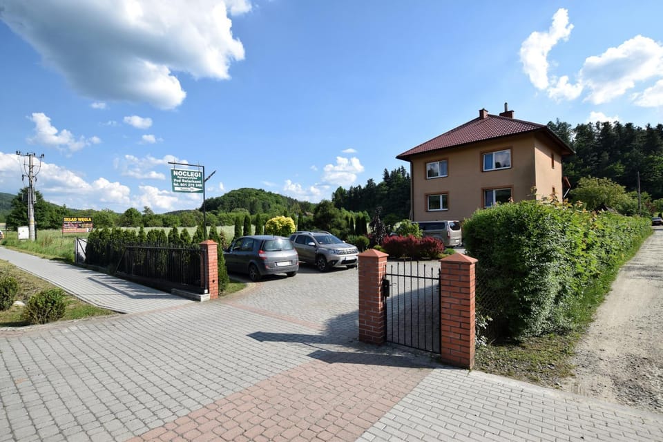 AGROTURYSTYKA POD ŚWIERKAMI Farm Stay in Slovakia