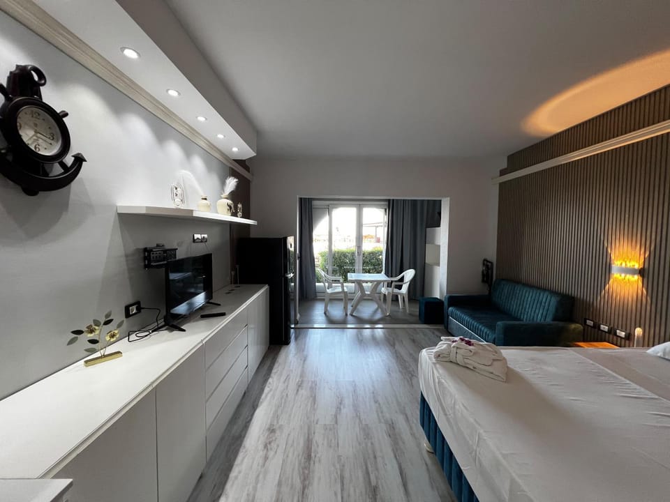 Deluxe King's Lake Apartment with Kitchen Coral Bay Apartment in Sharm El-Sheikh