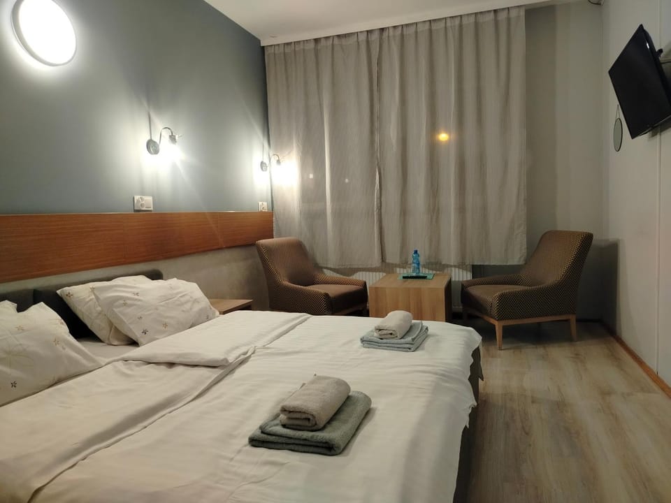 Bed, Photo of the whole room