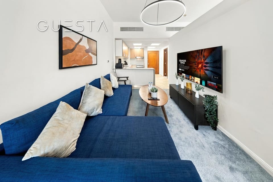 TV and multimedia, Seating area