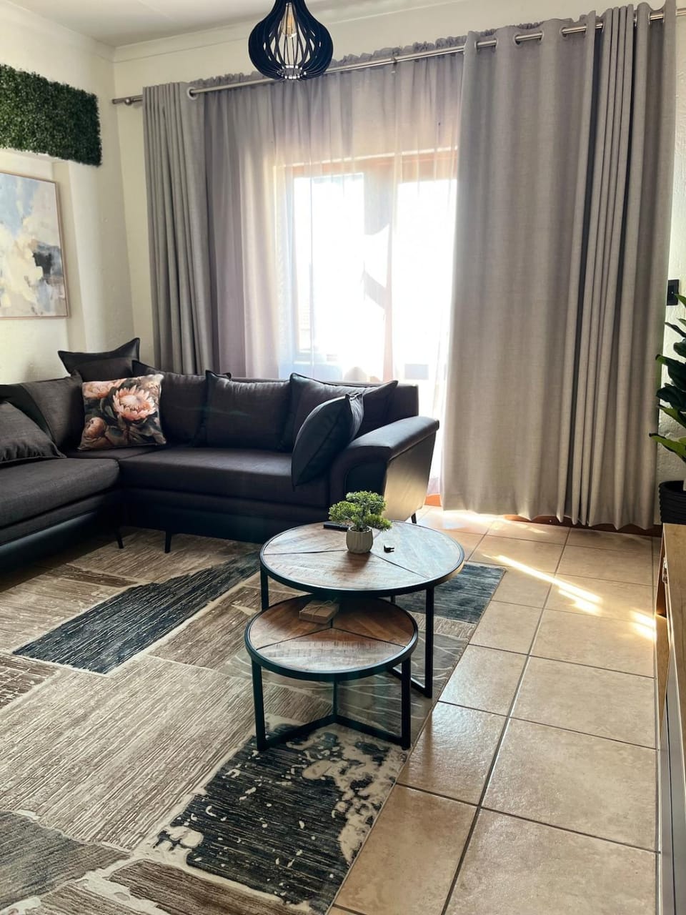 Paulshof Hideaway Apartment in Sandton