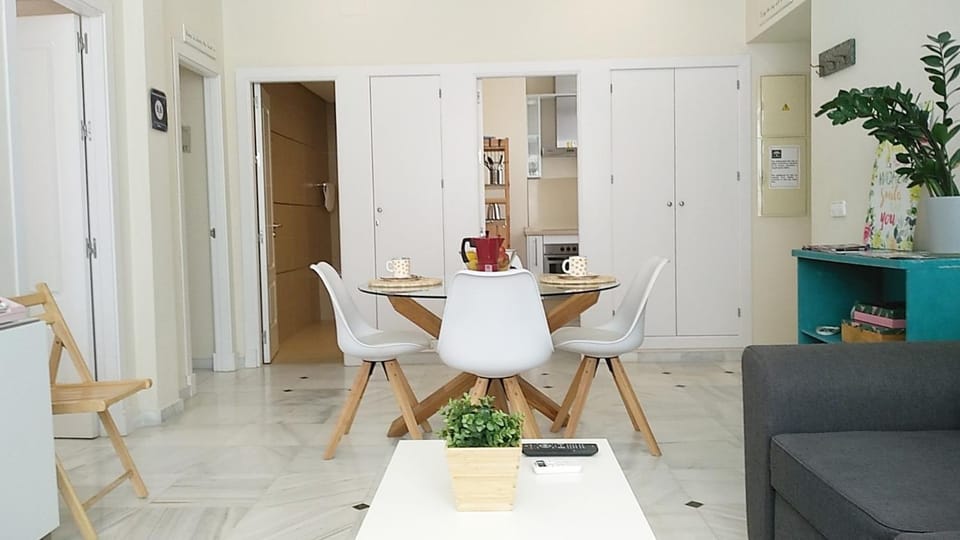 Living room, Seating area, Dining area