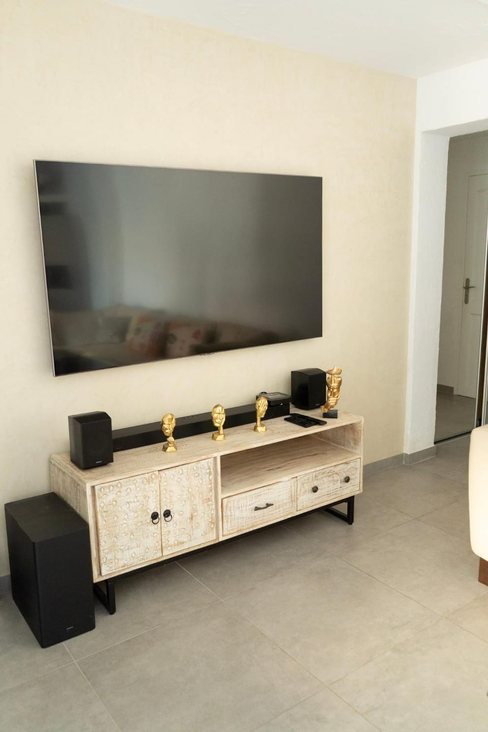 Maison Harmonie et jacuzzi Apartment in Cagnes-sur-Mer
