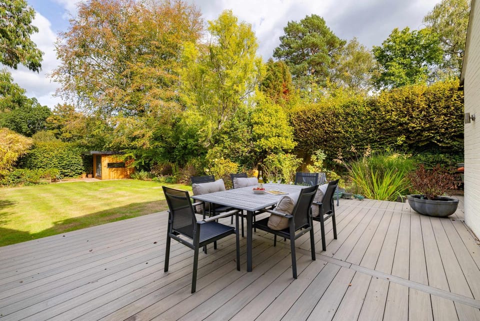 Surrey Hills Family Home with Large Garden House in Borough of Waverley