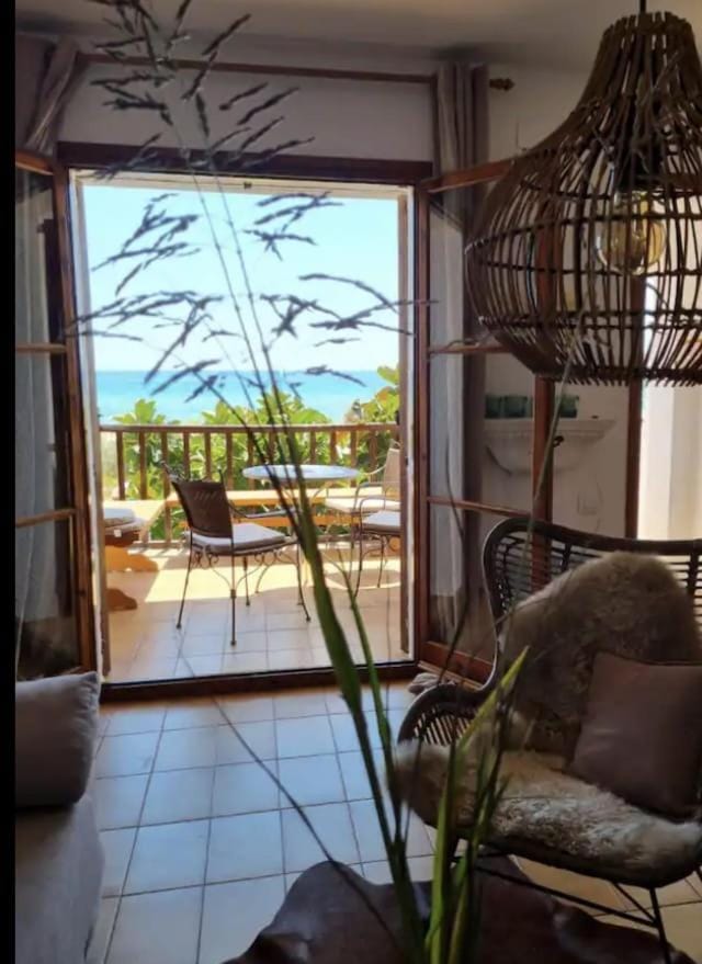 Mediterranes Haus am Strand Apartment in Tarragonès