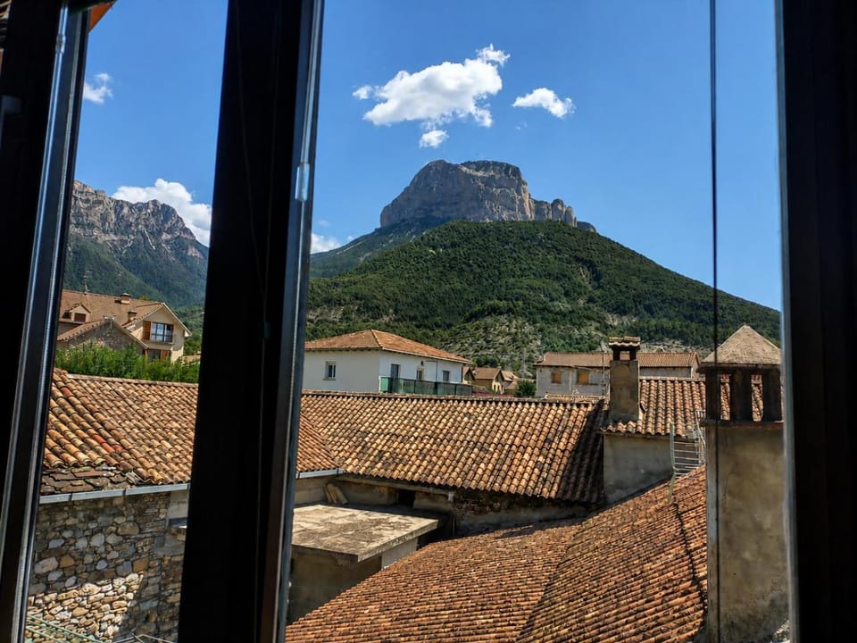 La Lucana Ordesa Ainsa apartamento Apartment in Aragon