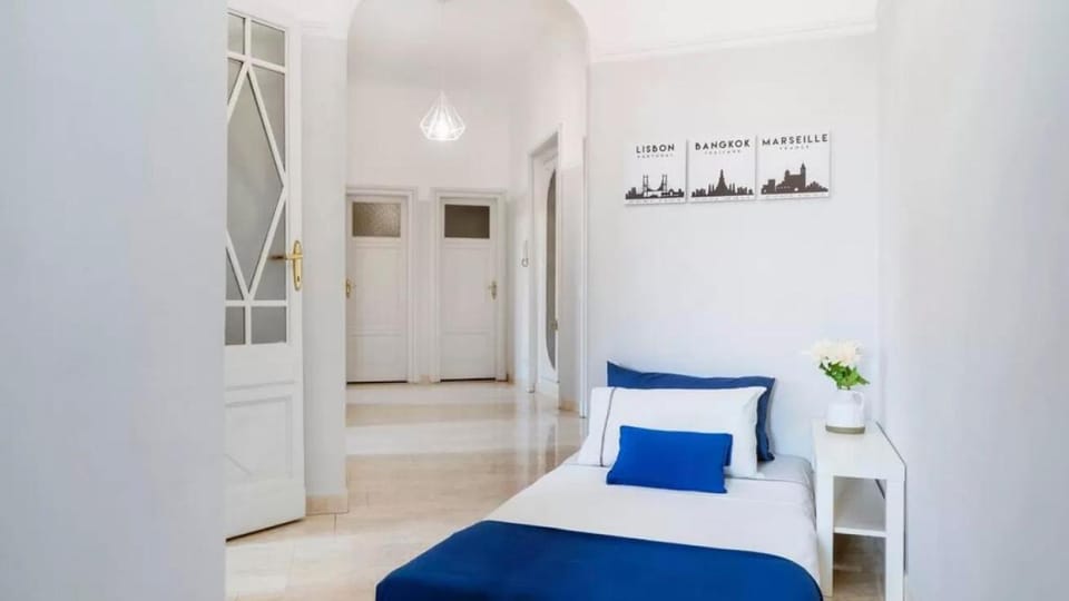 Classbnb - 4 Apartments - Milano Garibaldi - 5 min to Moscova M2 Green Line Apartment in Milan